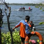 ris-evakuasi-korban-tenggelam
